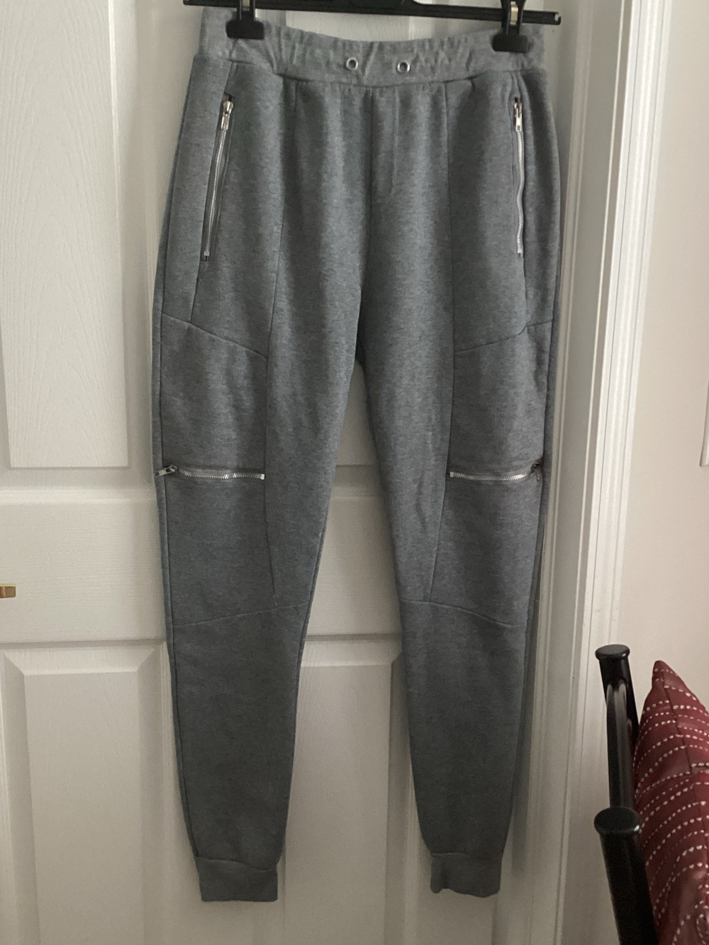 mens thrill jogger moto sweats ( L)
